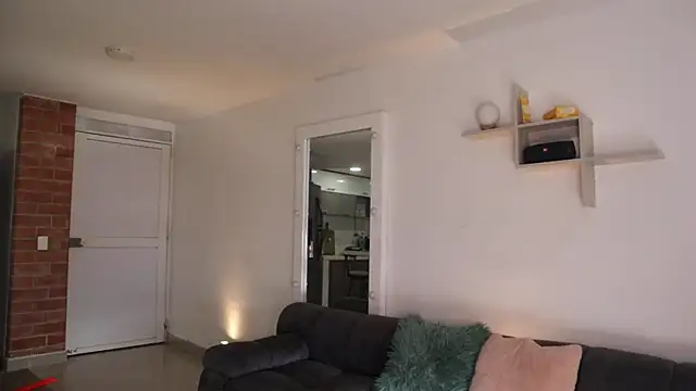  Vahos  online show from October 24, 5:12 pm