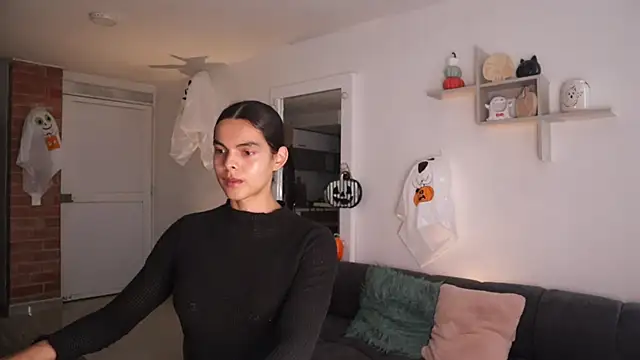  Vahos  online show from October 27, 7:04 pm