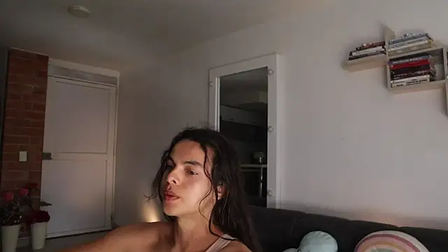  Vahos  online show from March 26, 5:11 pm