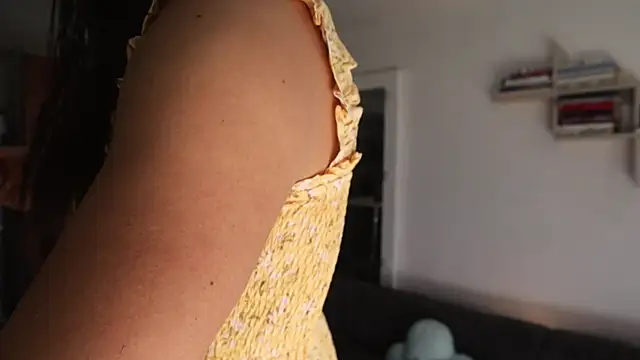  Vahos  online show from March 18, 5:14 pm