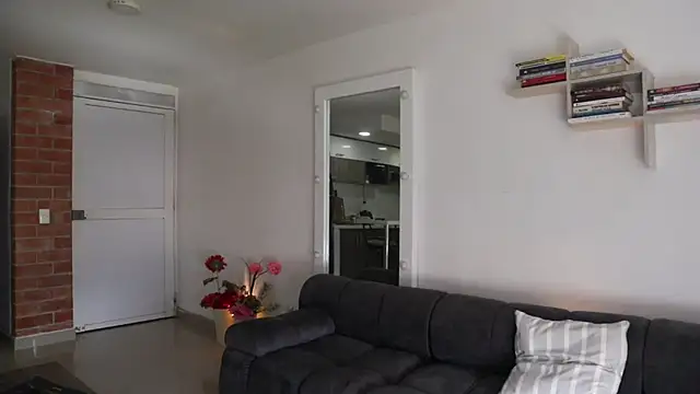  Vahos  online show from November 4, 5:28 pm