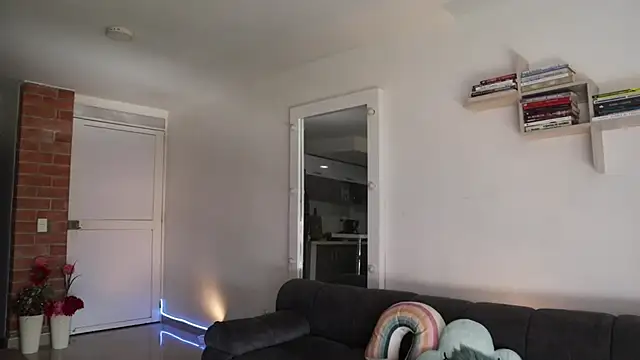  Vahos  online show from March 6, 5:30 pm