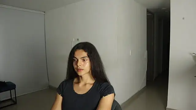 Snapshot of _Vahos_ chatting on March 21, 11:45 pm Vahos online show from March 21, 11:45 pm
