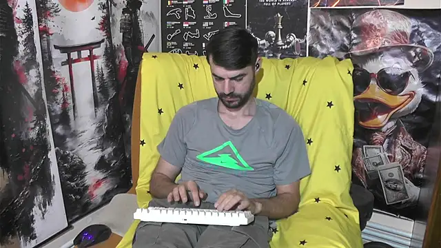 00george online show from April 3, 8:54 am