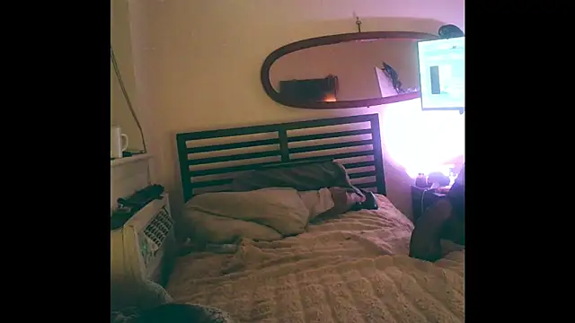 Mikela Alexa online show from March 18, 10:04 pm