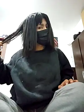 Snapshot of Latin_summer chatting on September 10, 11:04 pm Latin summer online show from September 10, 11:04 pm