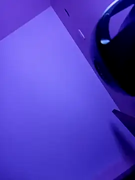 Snapshot of Latin_summer chatting on March 16, 12:01 am Latin summer online show from March 16, 12:01 am