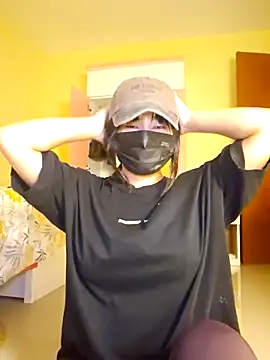 Snapshot of Latin_summer chatting on November 25, 3:40 am Latin summer online show from November 25, 3:40 am