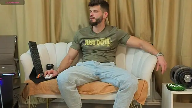 MauroTwin online show from October 25, 5:02 pm