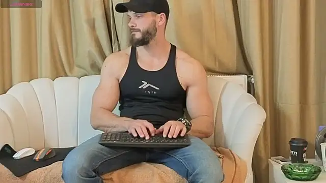 MauroTwin online show from October 30, 6:38 pm