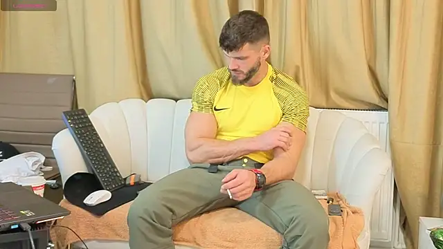 MauroTwin online show from October 20, 6:52 pm