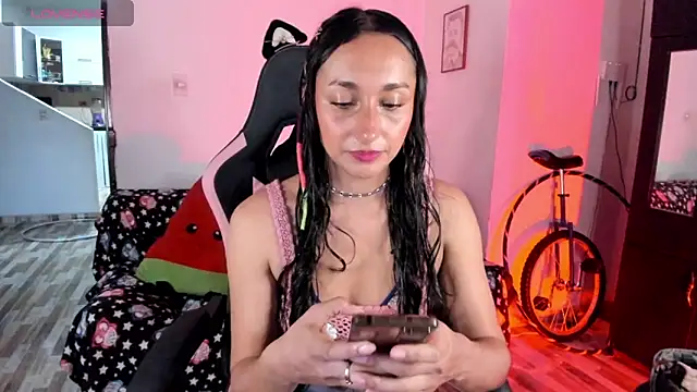 Snapshot of adrena_10 chatting on March 9, 11:58 am adrena 10 online show from March 9, 11:58 am
