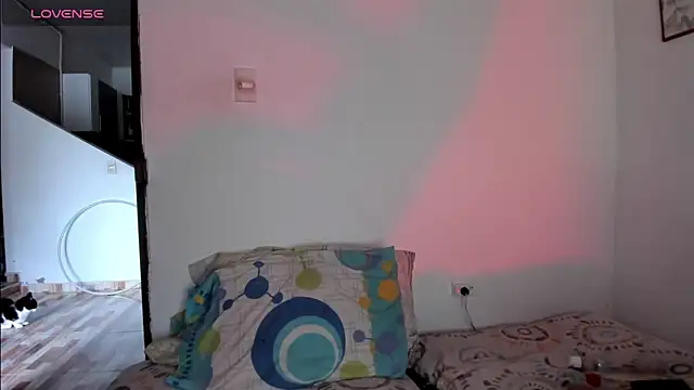 Snapshot of adrena_10 chatting on May 21, 9:01 pm adrena 10 online show from May 21, 9:01 pm
