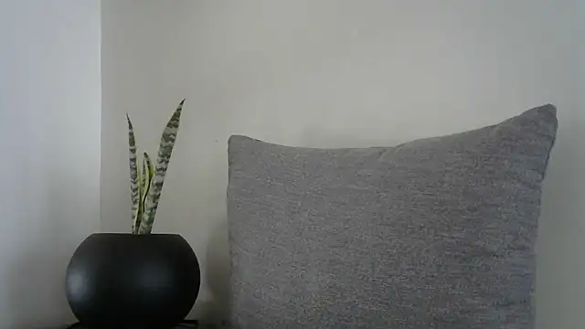 missytrig online show from February 7, 12:02 pm