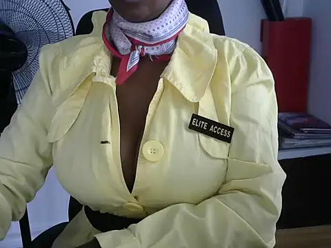 missytrig online show from March 23, 5:51 am