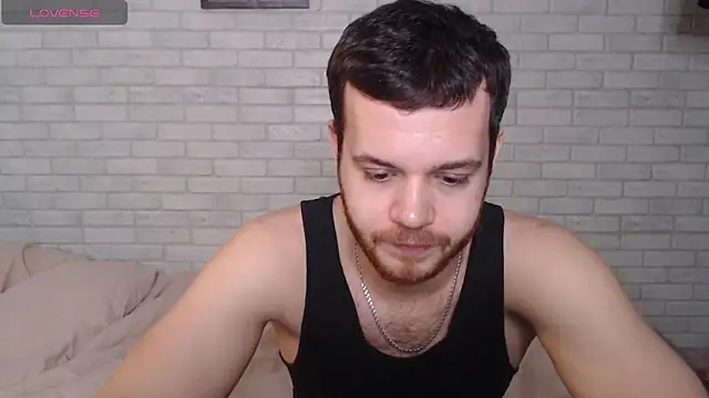 Alexxx horny online show from February 8, 4:32 am