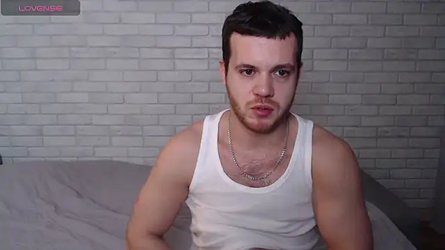 Alexxx horny online show from December 2, 5:53 am