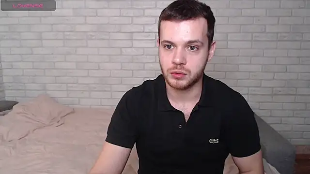 Alexxx horny online show from April 19, 5:36 pm