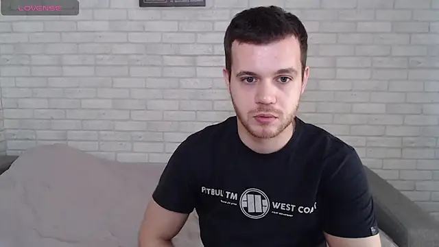 Alexxx horny online show from March 30, 8:16 am