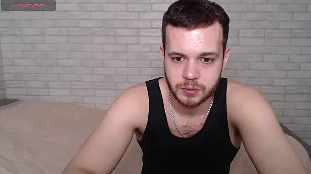 Alexxx horny online show from April 13, 2:21 pm