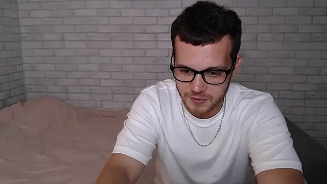 Alexxx horny online show from September 21, 2:44 pm