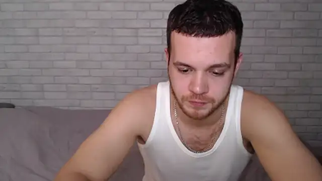 Alexxx horny online show from November 14, 2:43 pm