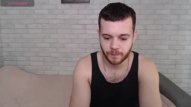Alexxx horny online show from April 14, 7:24 am