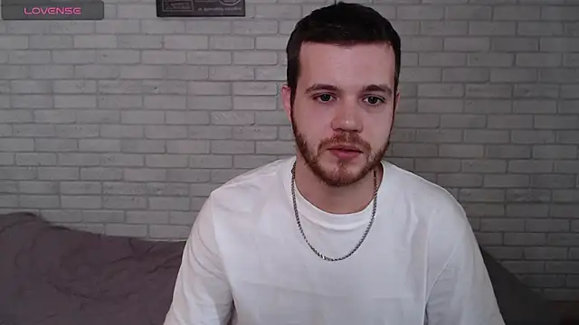 Alexxx horny online show from April 30, 9:38 am