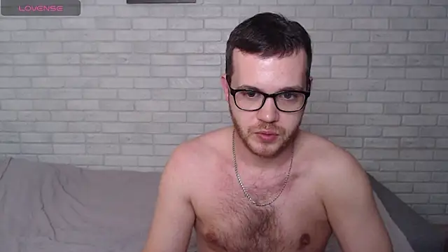 Alexxx horny online show from June 2, 7:25 pm
