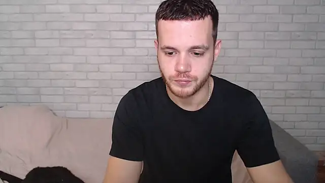 Alexxx horny online show from October 25, 8:02 am