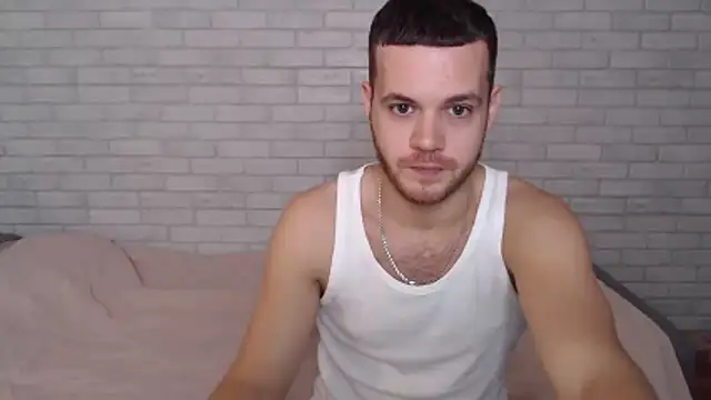 Alexxx horny online show from October 24, 8:13 am