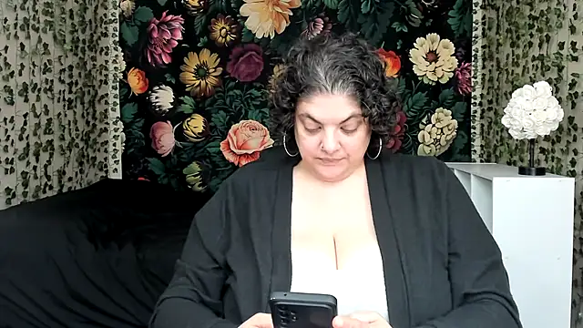 Exotic-Melons online show from April 8, 6:09 pm