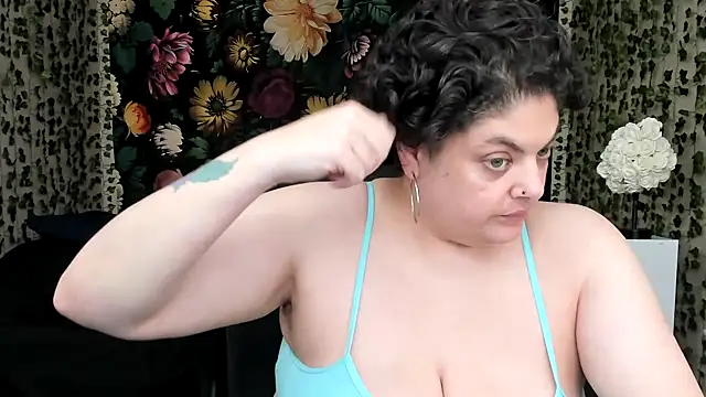 Exotic-Melons online show from September 25, 11:00 pm