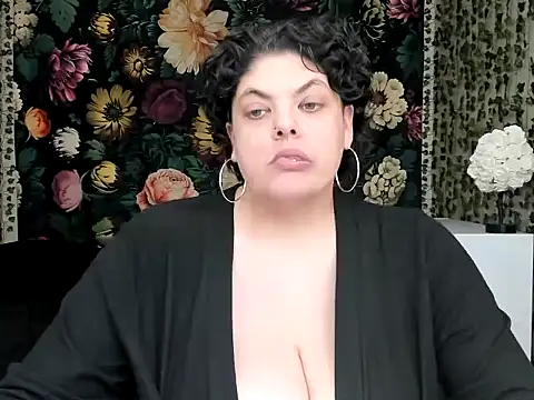 Exotic-Melons online show from November 1, 7:19 pm