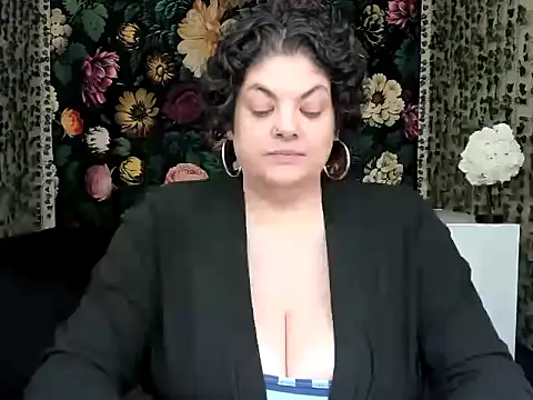 Exotic-Melons online show from November 30, 7:03 pm