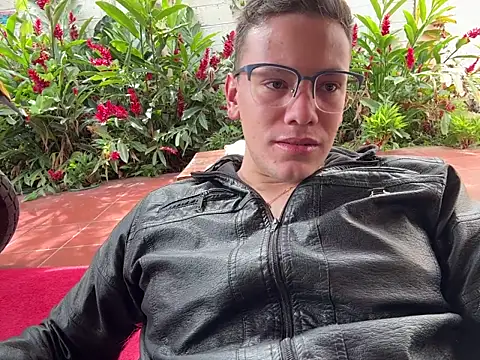 simon and david online show from November 30, 5:25 pm