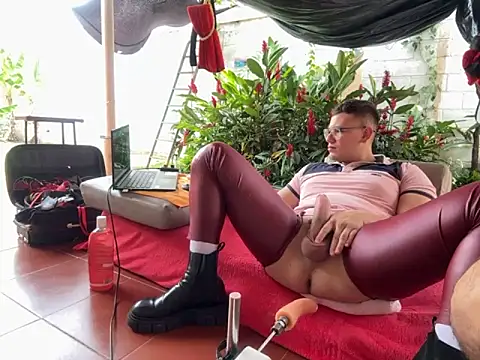 simon and david online show from September 18, 4:32 pm