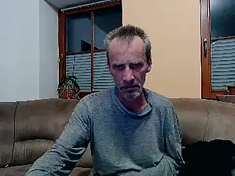 Snapshot of xxBareBabyxx chatting on October 24, 8:30 pm xxBareBabyxx online show from October 24, 8:30 pm