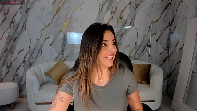 Snapshot of AmyWood chatting on January 30, 12:50 am AmyWood online show from January 30, 12:50 am