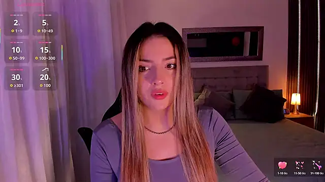 AmyWood online show from November 1, 2:33 pm