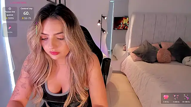 AmyWood online show from March 26, 7:34 pm