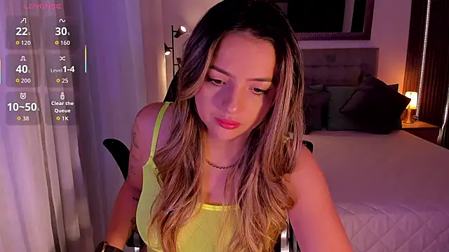 AmyWood online show from October 25, 1:56 pm