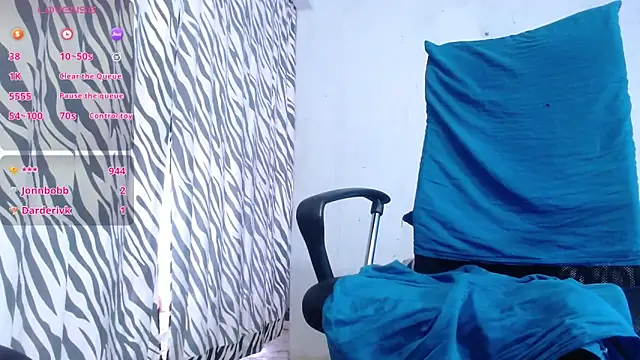 kilian xx online show from May 15, 9:24 pm