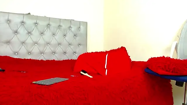 kilian xx online show from January 15, 8:07 am