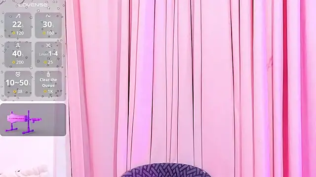 Snapshot of Dulce_andrea__ chatting on February 20, 6:10 pm Dulce andrea online show from February 20, 6:10 pm