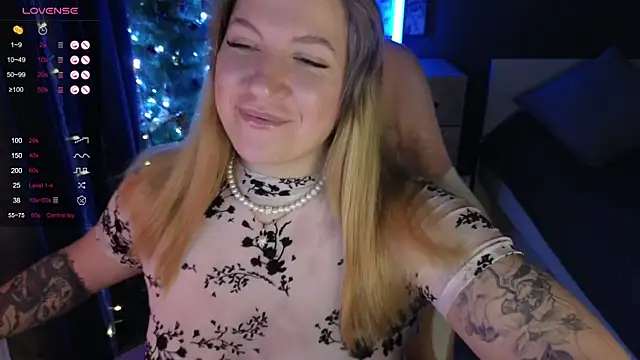Snapshot of Fairy__Sofia chatting on December 25, 8:29 am Fairy Sofia online show from December 25, 8:29 am
