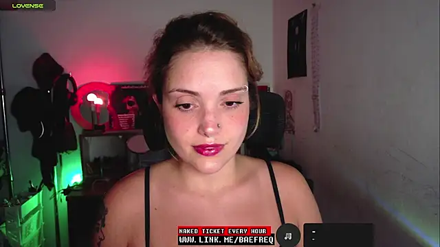 Snapshot of mskuddo chatting on July 21, 9:05 pm mskuddo online show from July 21, 9:05 pm