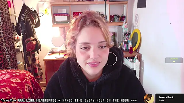 Snapshot of mskuddo chatting on June 12, 12:58 pm mskuddo online show from June 12, 12:58 pm
