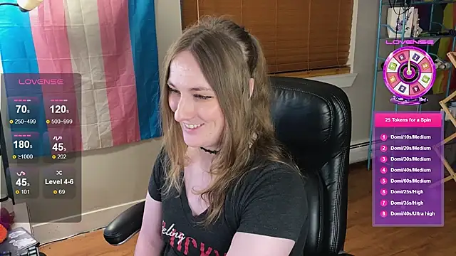 luluvaladon online show from October 9, 5:30 am