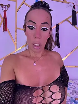 YOURSDEBORA online show from April 30, 7:21 pm